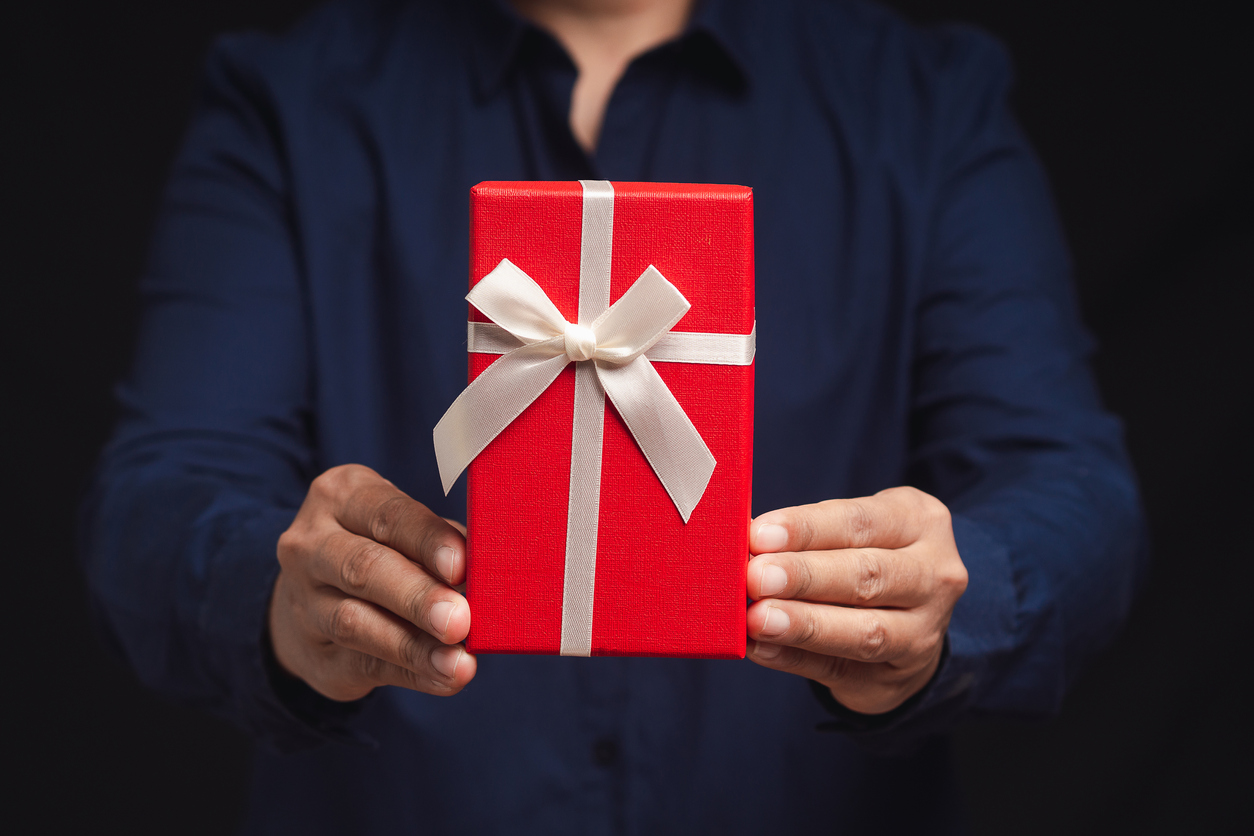 Holiday Gifts May Be Taxable